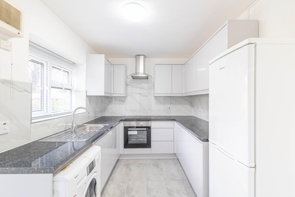 Miles Hill Terrace, Leeds, LS7 photo 3