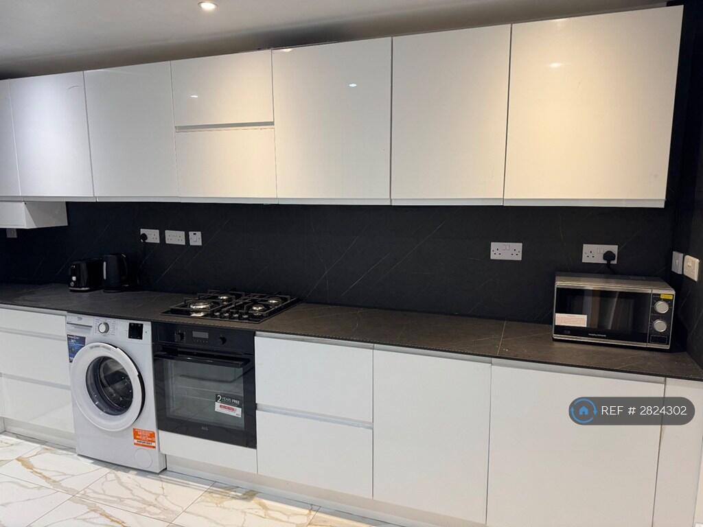 Main image of property: Bowood Road, Enfield, EN3