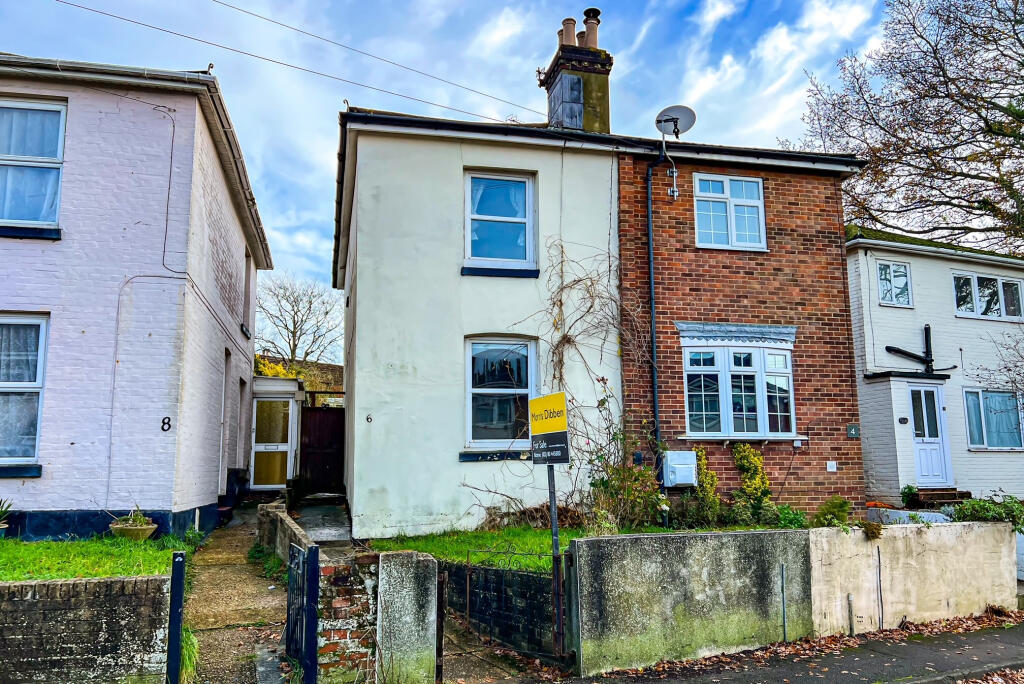 Main image of property: Glen Road, Woolston