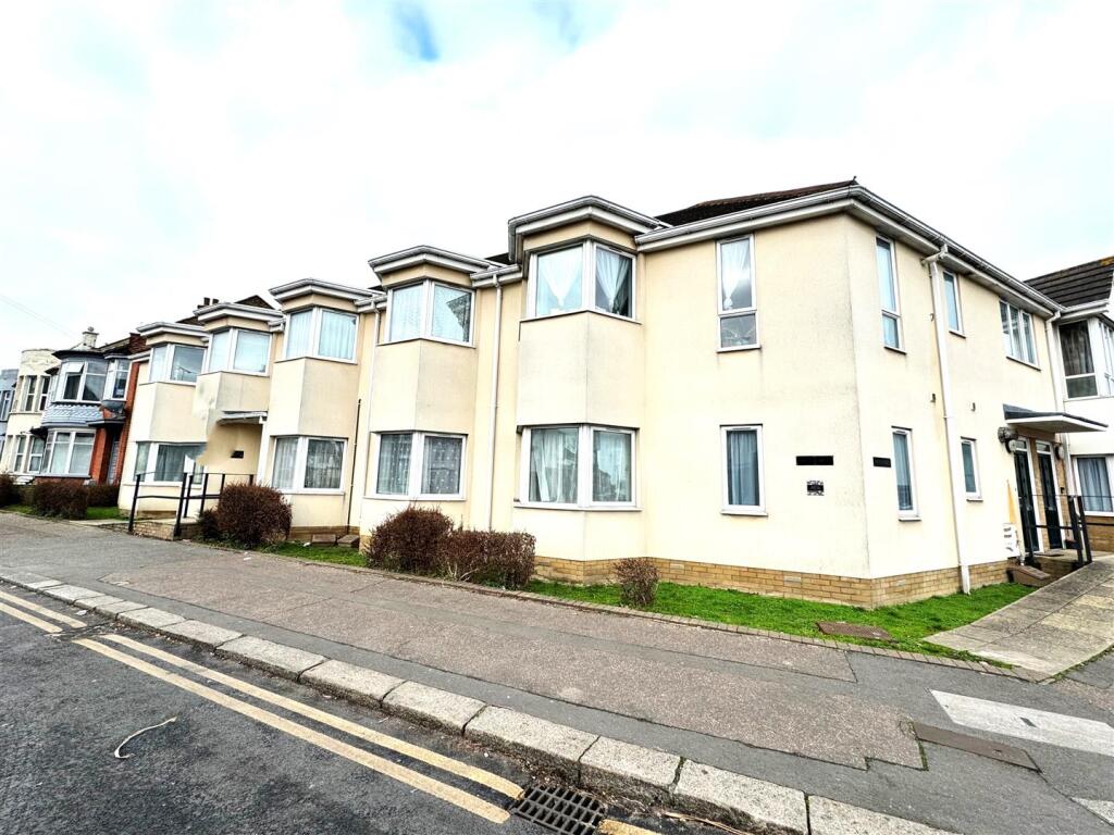 Main image of property: West Road, Westcliff-On-Sea
