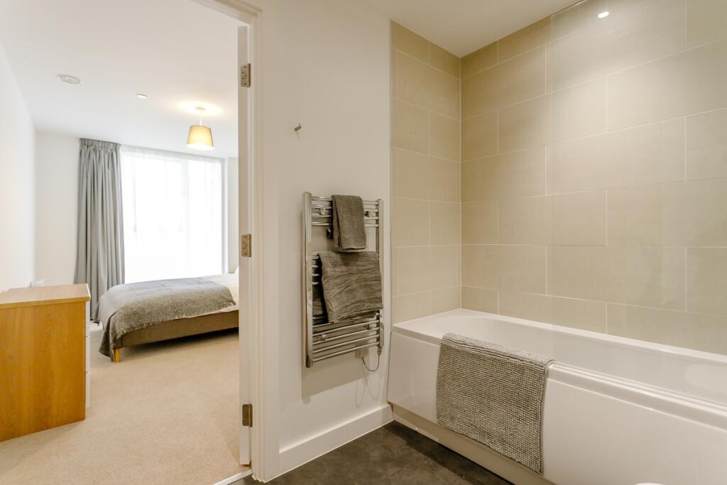 Additional image 5 of Allegro, Exchange Square B4