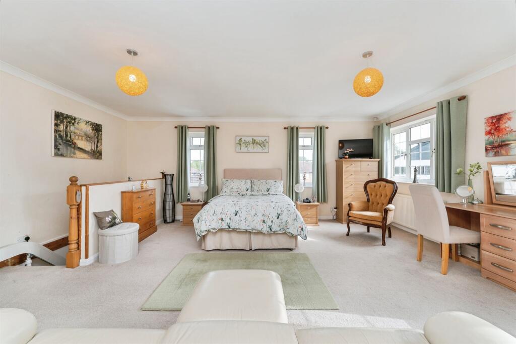 House in Huntingdonshire, Bury - View 4