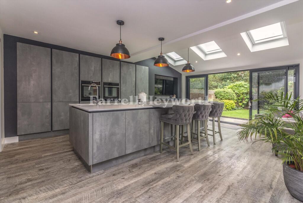 House in Chorley, Euxton - View 3