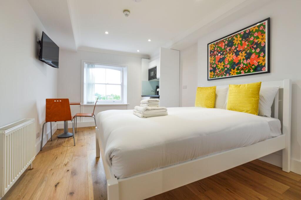 Main image of property: Flat 13, 4 Talbot Road, Bayswater