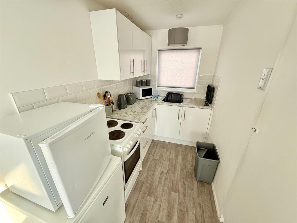 Newport Road, Hemsby photo 3