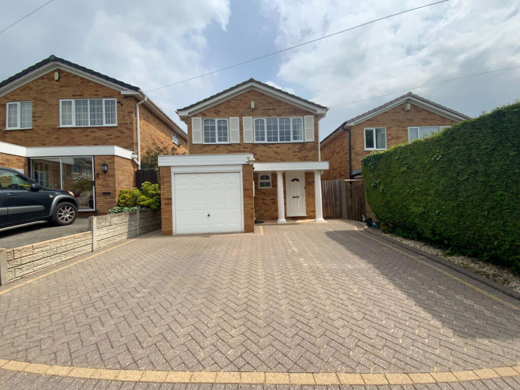 Main image of property: HALESOWEN, Hamilton Avenue