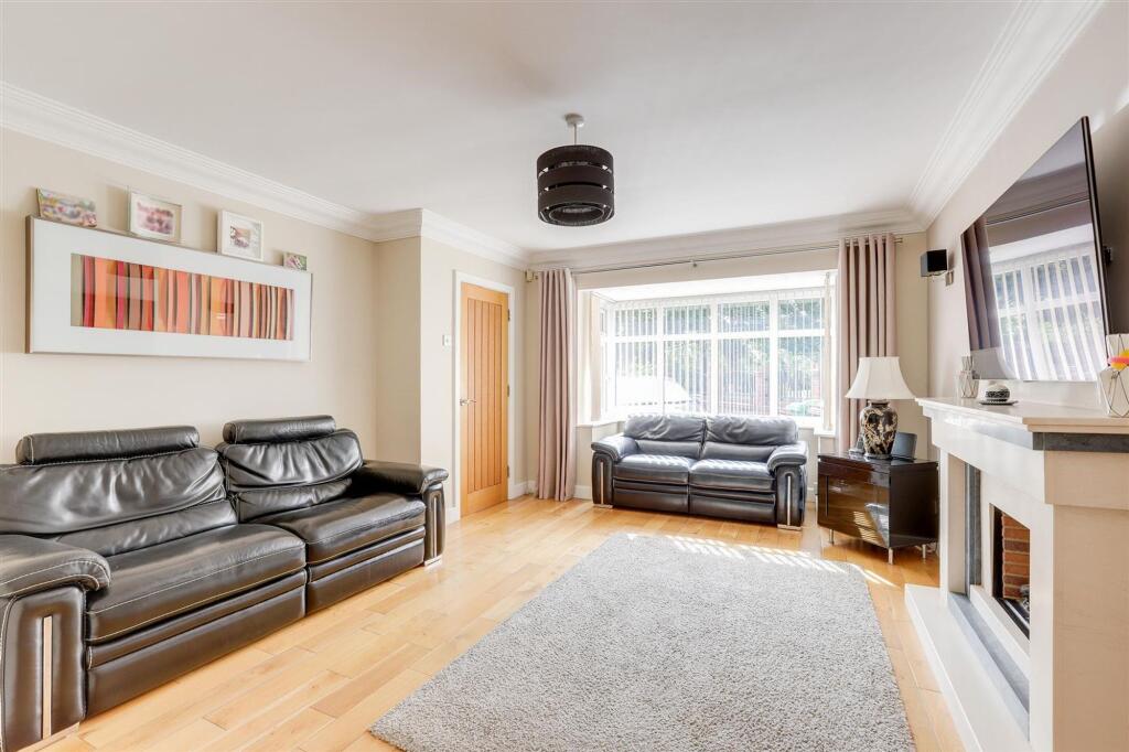 Fearnleigh Drive, Nottingham, NG6 photo 4