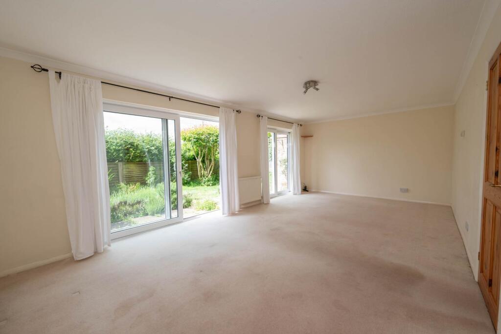 Church Wood Close, Rough Common - View 6
