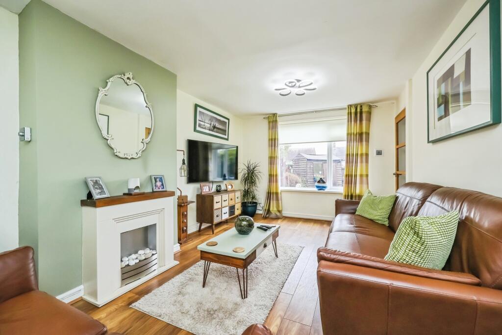 House in Nottingham, Bestwood Park Estate - View 4