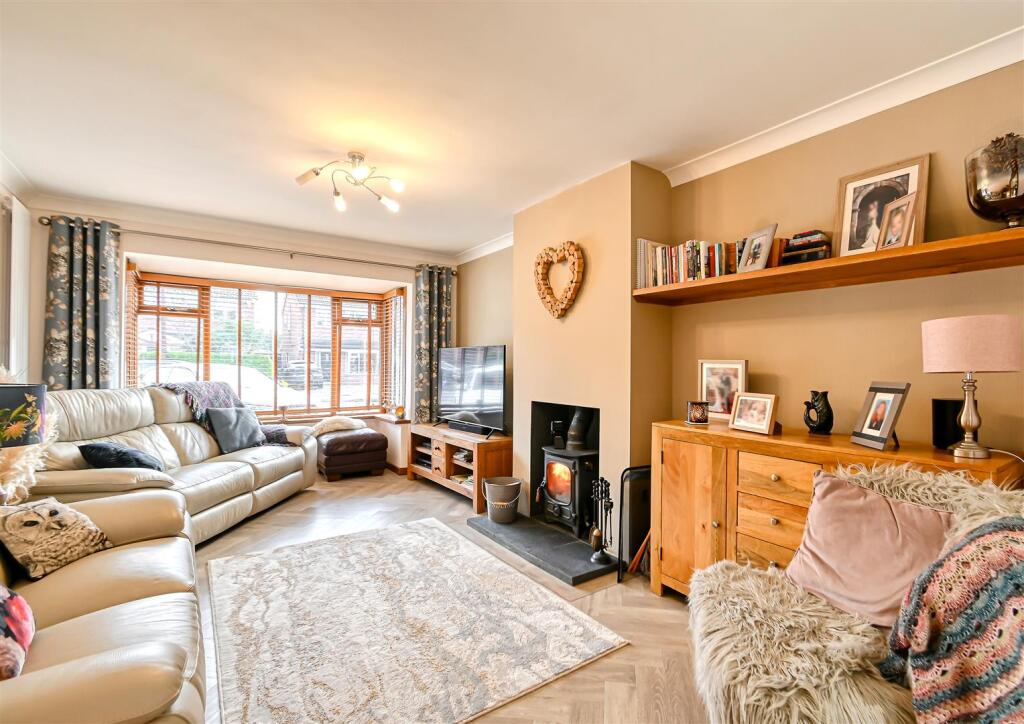 7 Mallards Close, Alveley, Bridgnorth photo 4