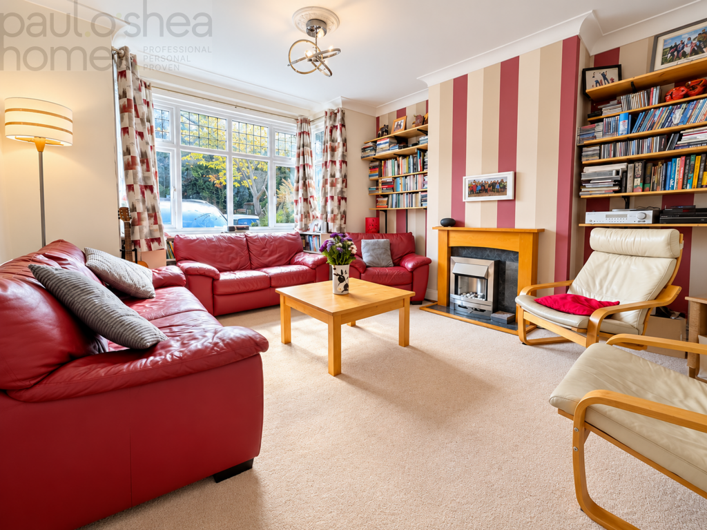 House in Croydon - View 3