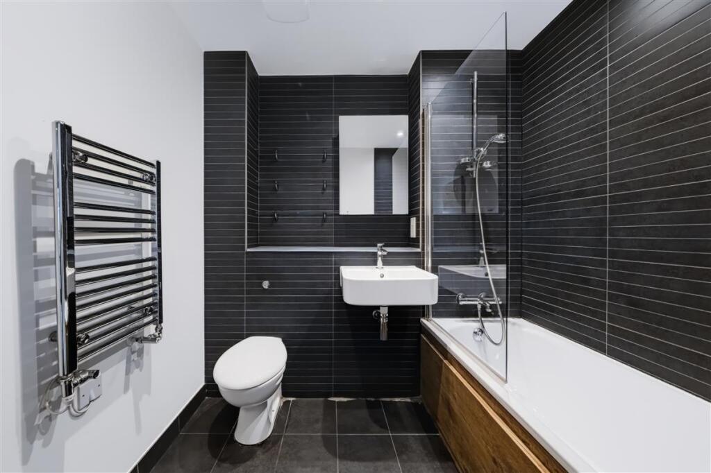 Apartment in London - View 3