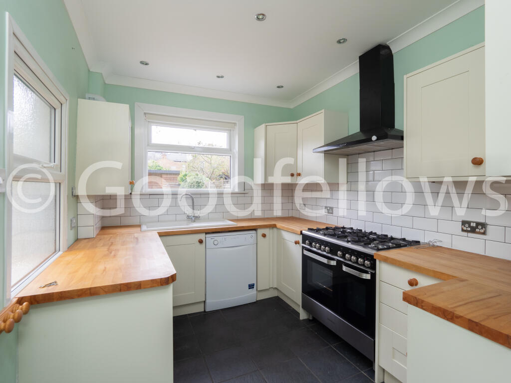 Main image of property: Reading Road, Sutton, Surrey, SM1