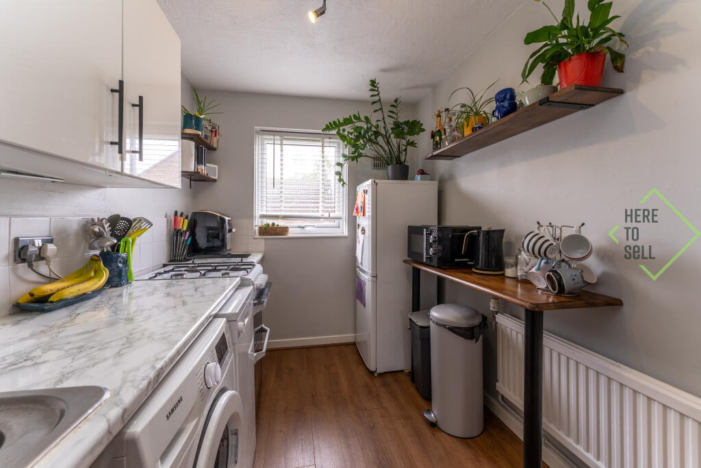 Apartment in London - View 3