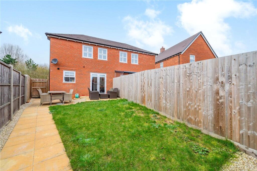House in Dawley, Myford - View 5