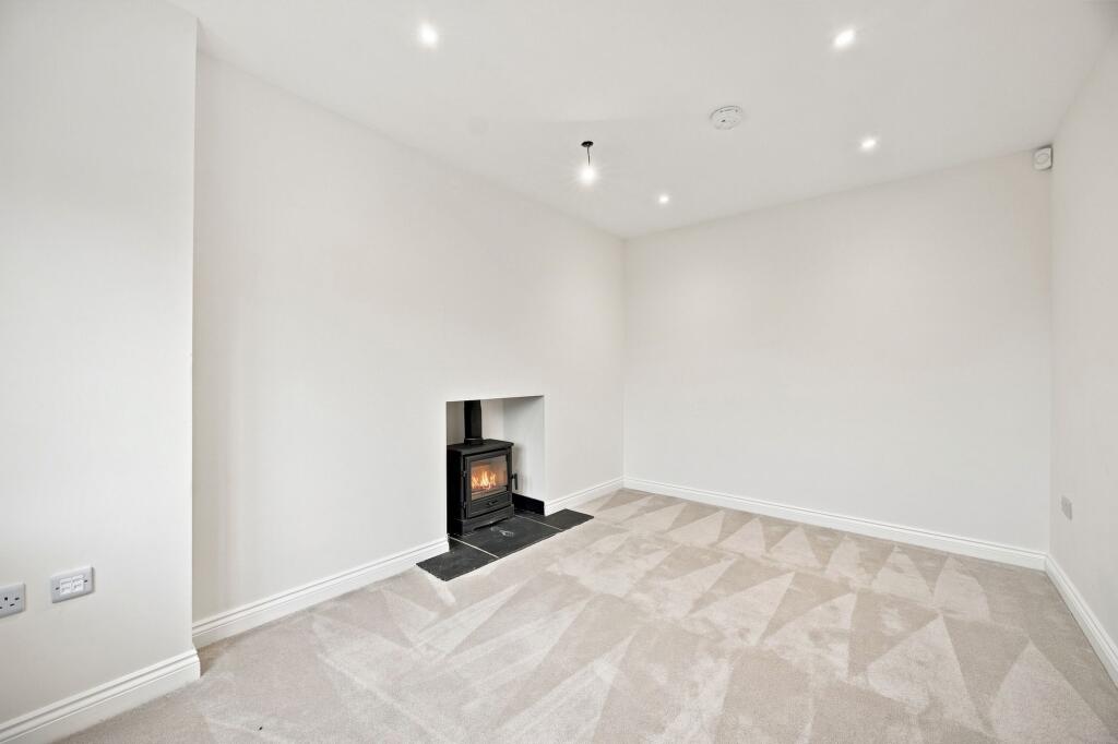House in Blackburn - View 5