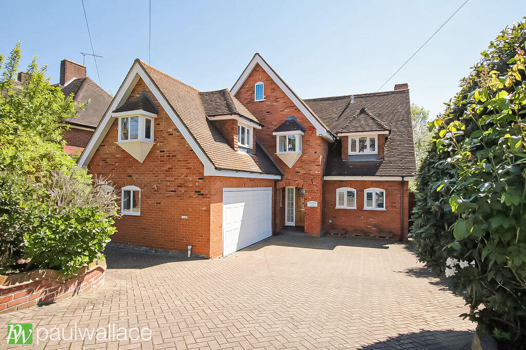 Main image of property: Yewlands, Hoddesdon | Backing onto the New River on a ¼ Acre Plot with Potential (STPP)