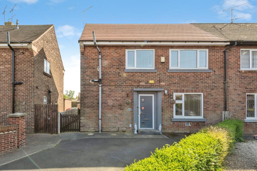 Main image of property: Plantation Close, Maltby, Rotherham