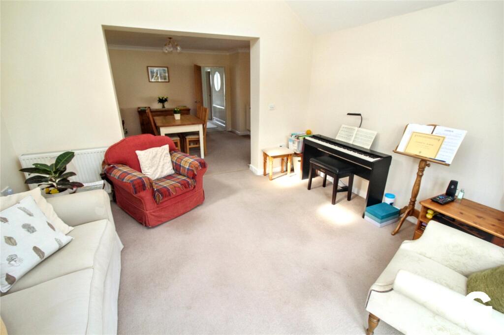 House in New Forest, Ringwood - View 5