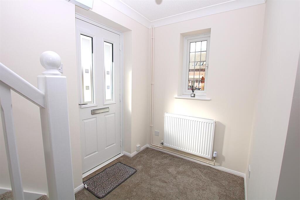 House in Northampton, Duston - More
