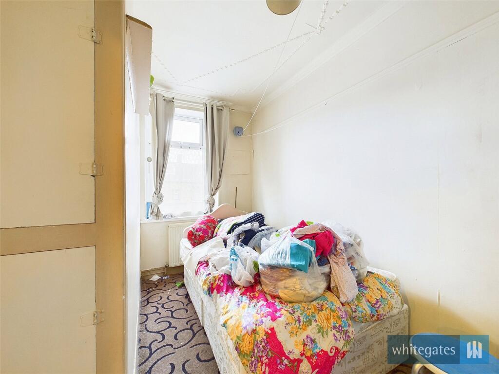 Curzon Road, Bradford, West Yorkshire, BD3 photo 3