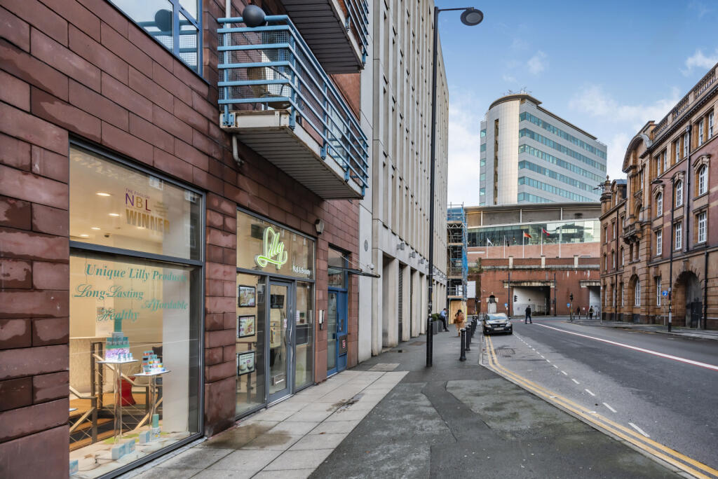 Main image of property: Whitworth Street, Manchester, M1 3BS