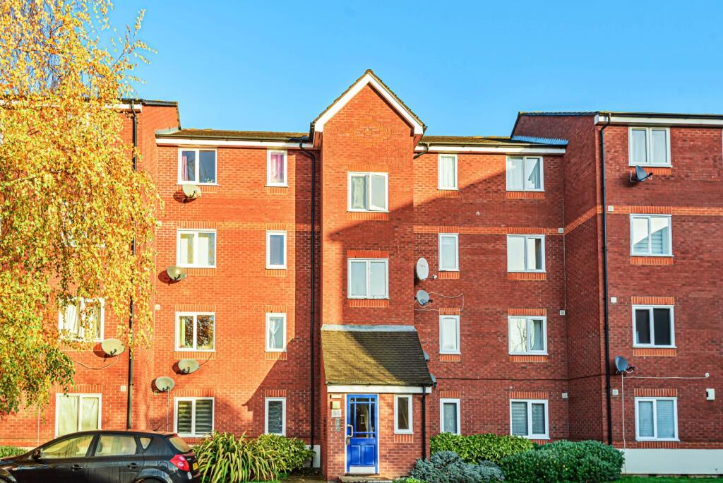 Main image of property: Harlinger Street London SE18