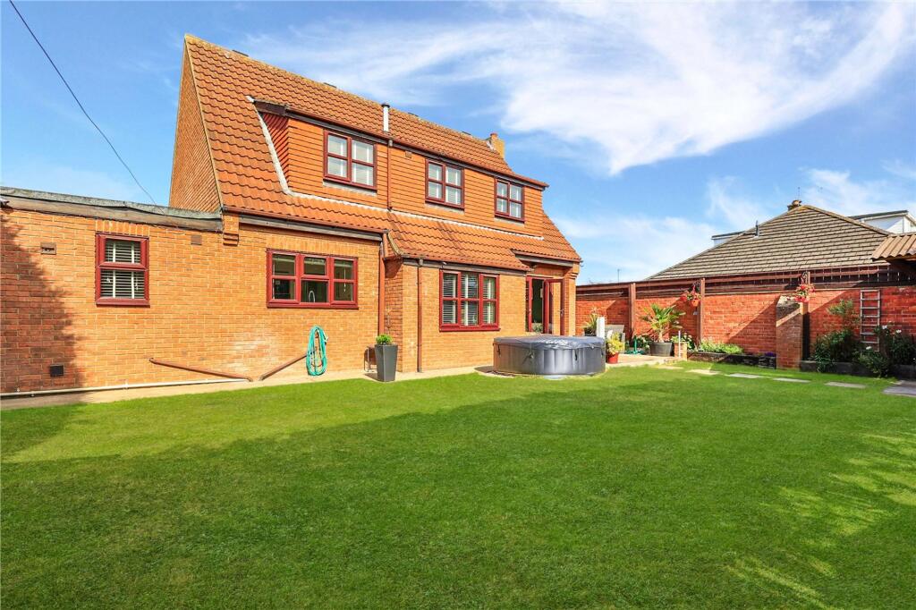 House in Stockton-on-Tees - View 4