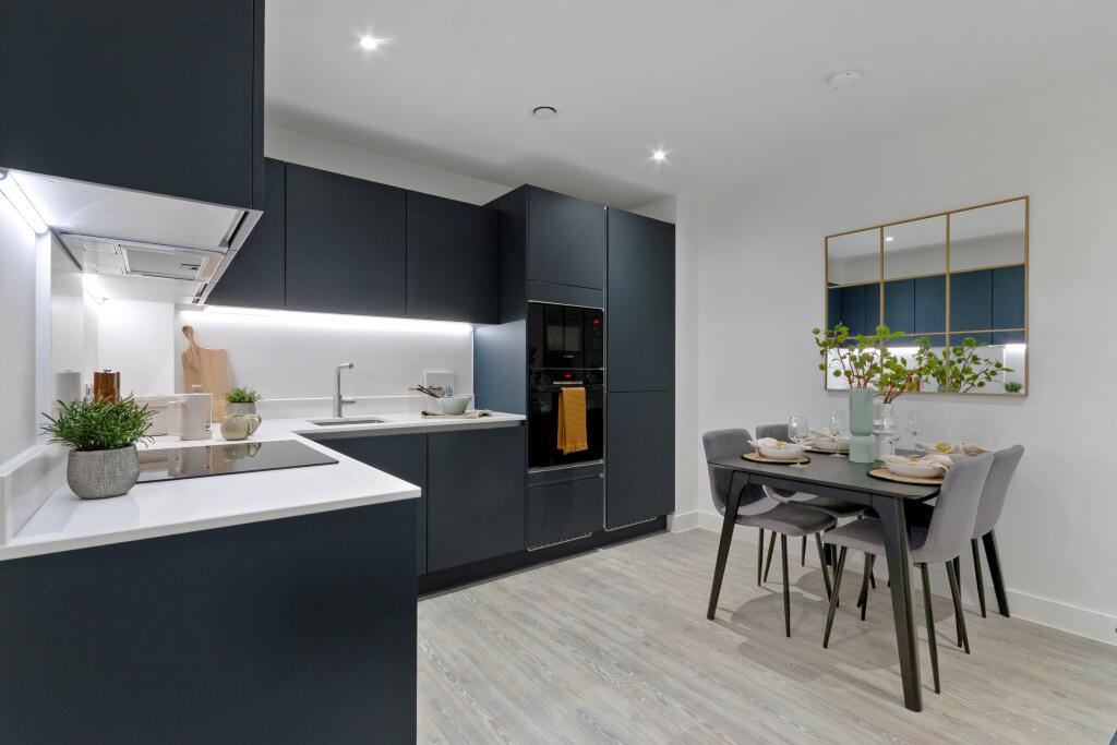 Apartment in Twickenham - View 4