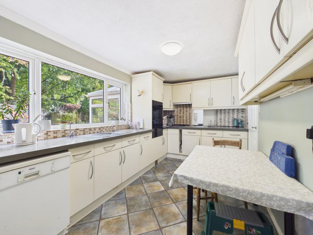 House in Reading - View 5