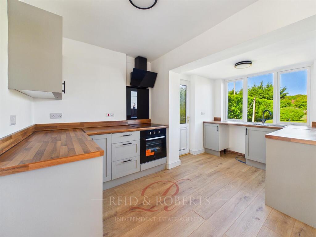 Victoria Road, Bagillt - View 3
