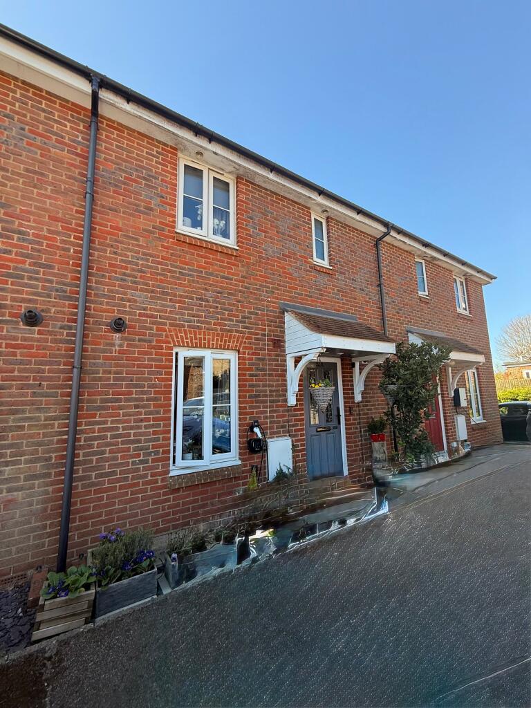 Main image of property: Gordon Road, Buxted, TN22
