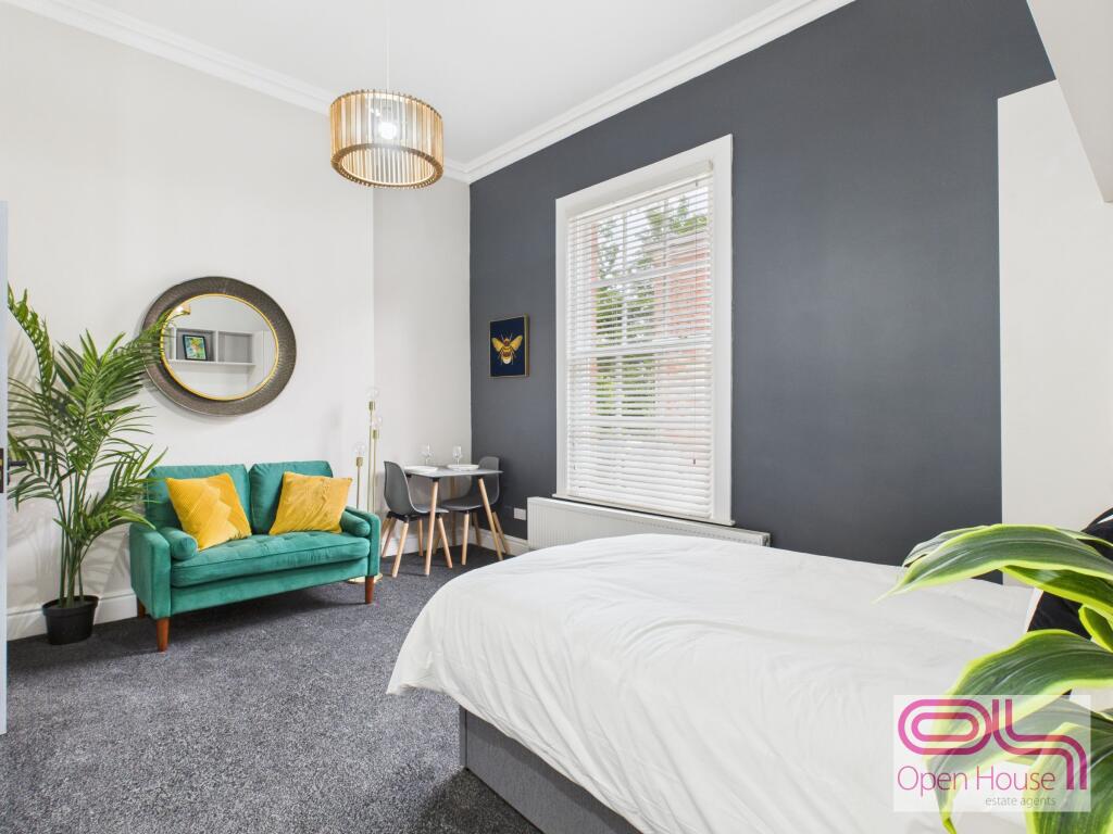 Main image of property: Avenham Terrace, Preston