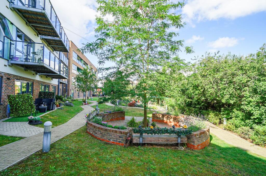 Main image of property: Greenfields, Theedway, Leighton Buzzard