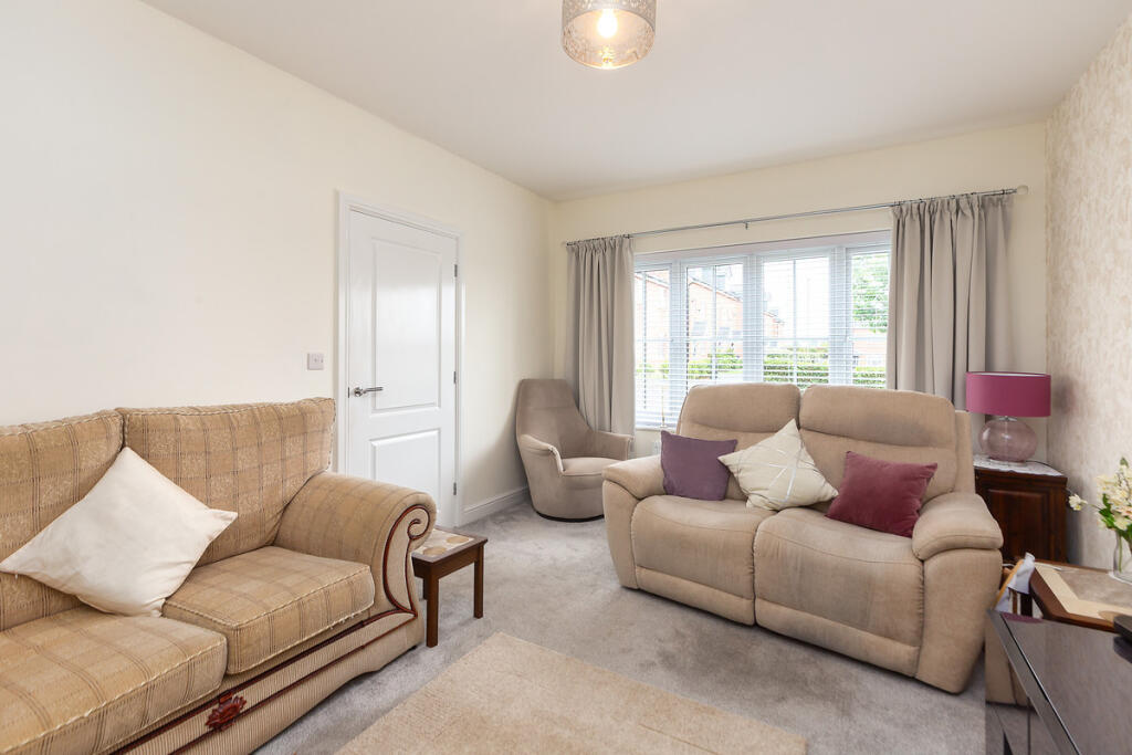 House in Preston - View 5