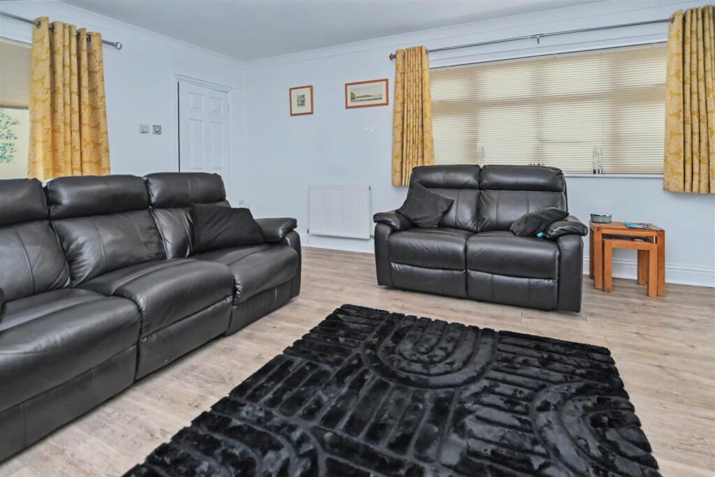Nordland Road, Canvey Island - View 3