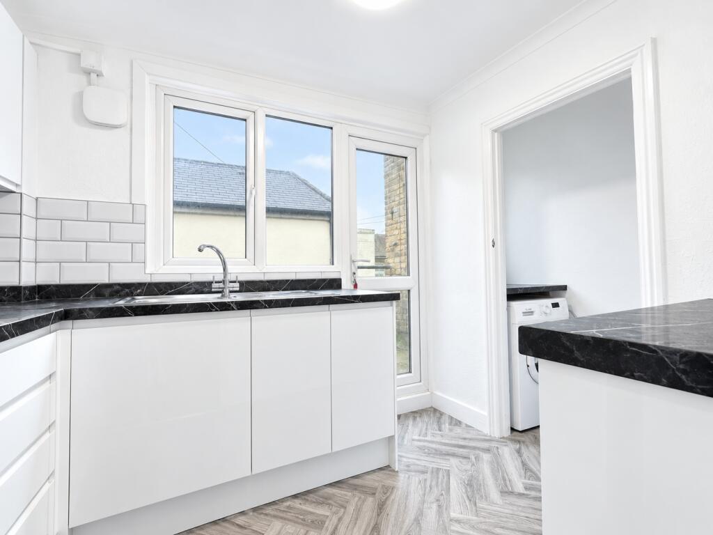 Apartment in Margate, Westbrook - View 2