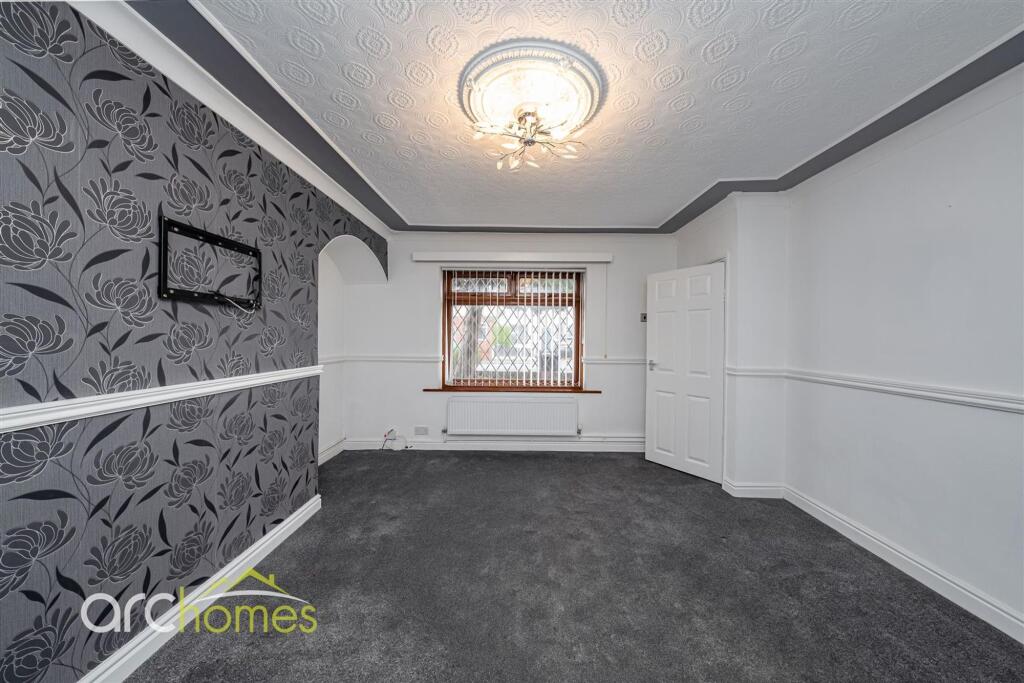 House in Wigan, Greater Manchester - View 4