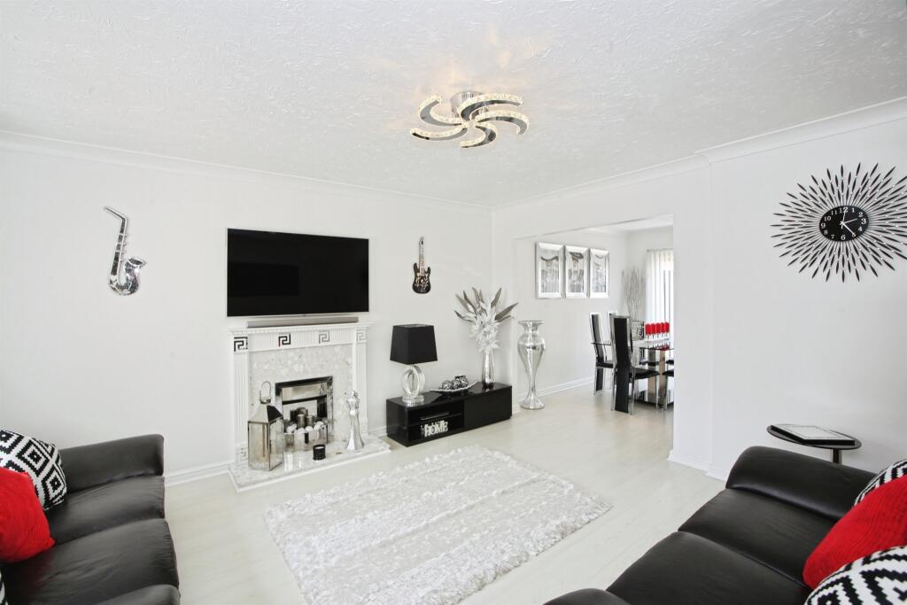 House in Cardiff, Penyrheol Trecenydd & Energlyn - View 2