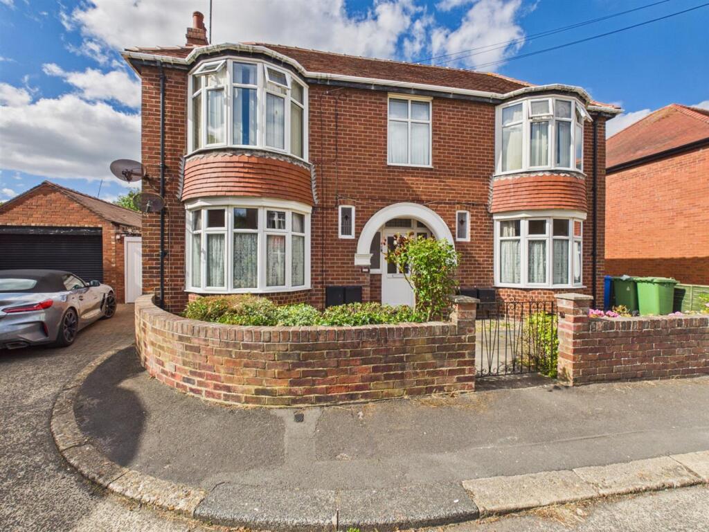 Main image of property: Fortyfoot Grove, Bridlington
