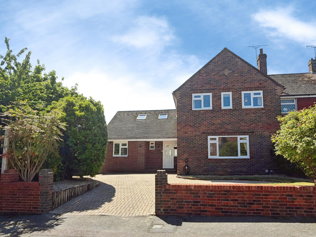 Main image of property: Barleycroft, Cowfold