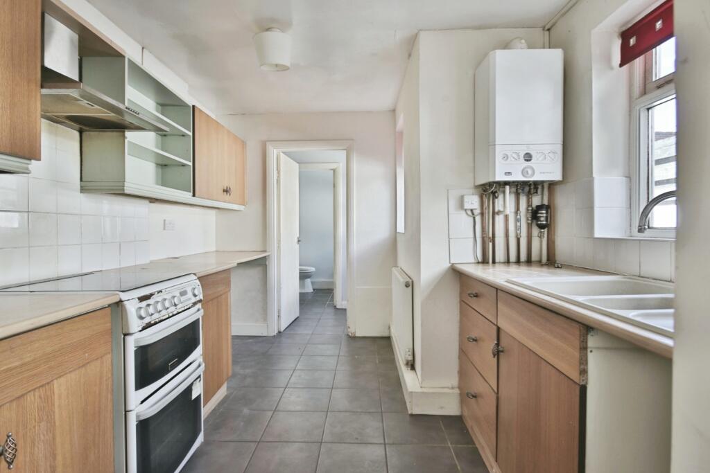Elsie Villas, Holland Street, Hull, East Riding of Yorkshire, HU9 2JE - View 2