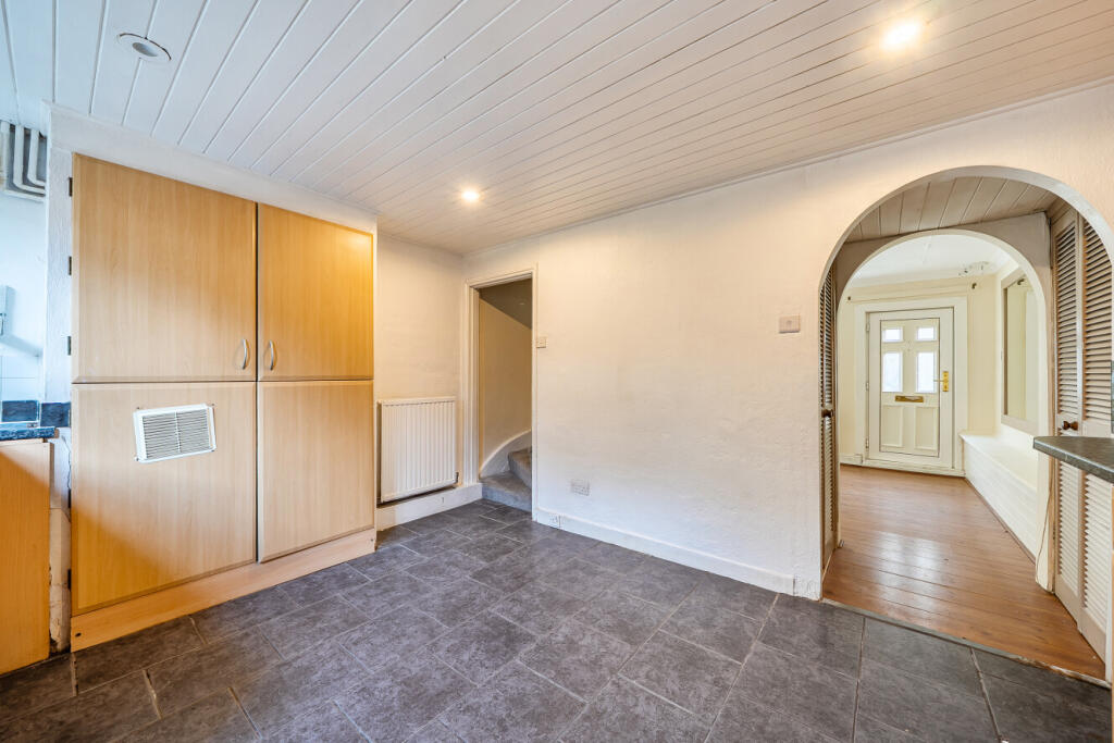 House in London, Hawkwood, Chislehurst - More