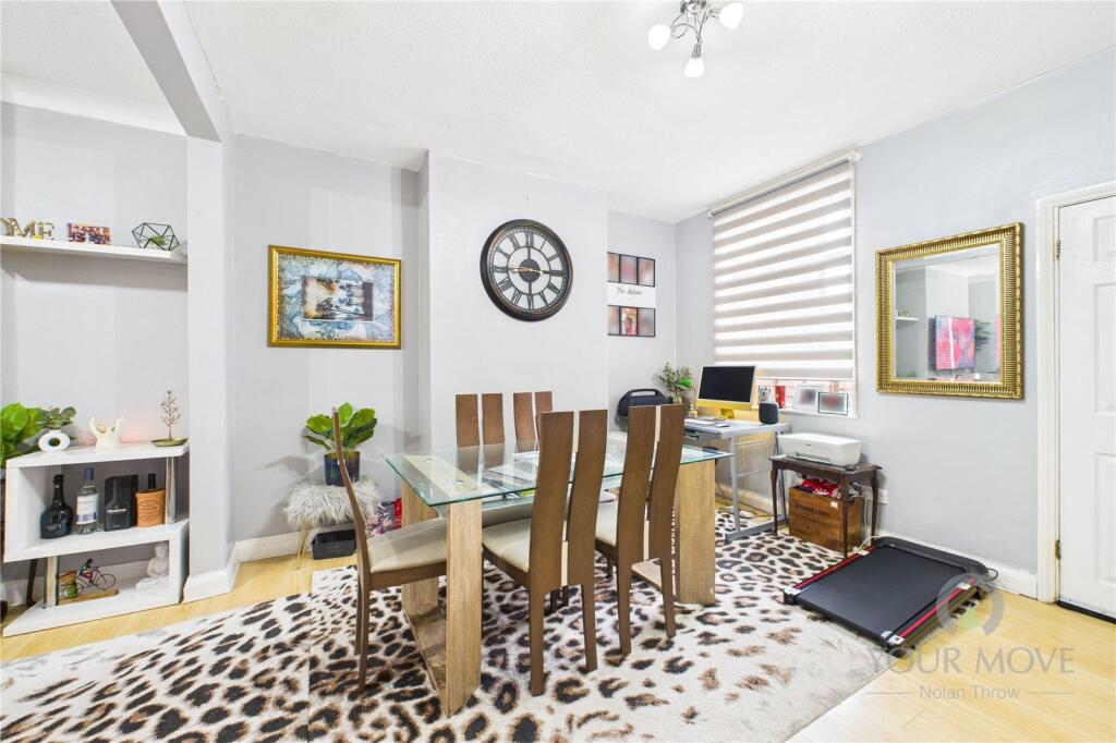 House in Kettering, Avondale - View 3