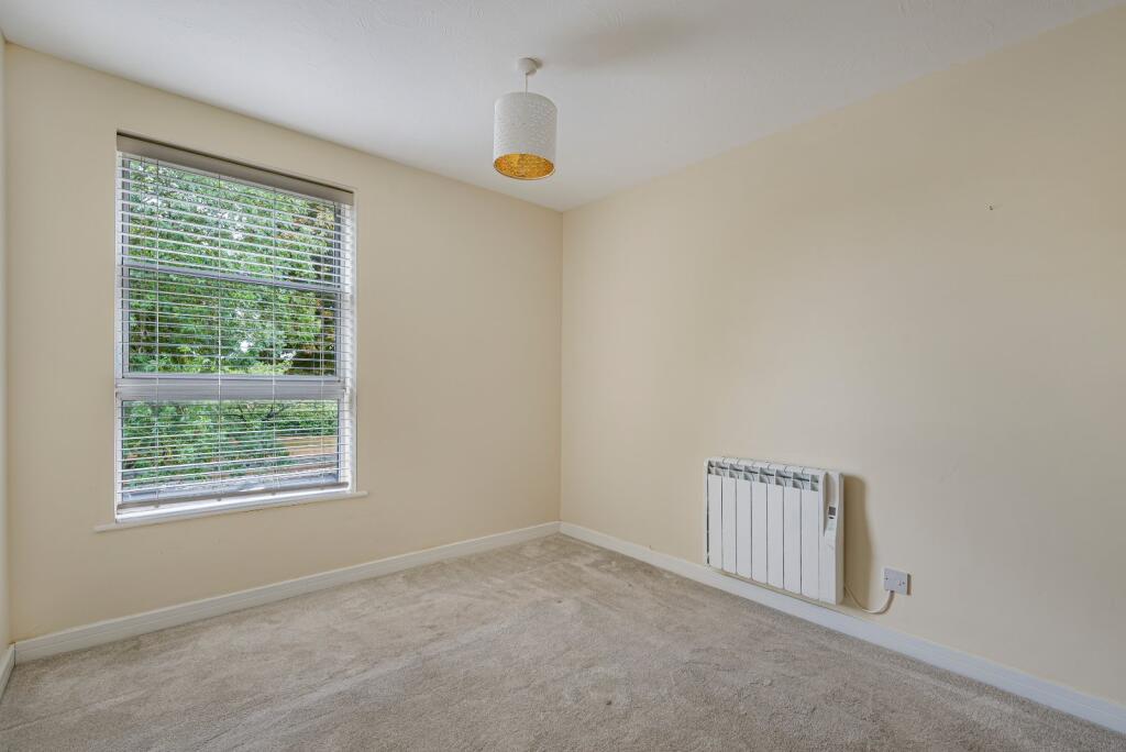 Apartment in London, Royal Borough of Greenwich - More