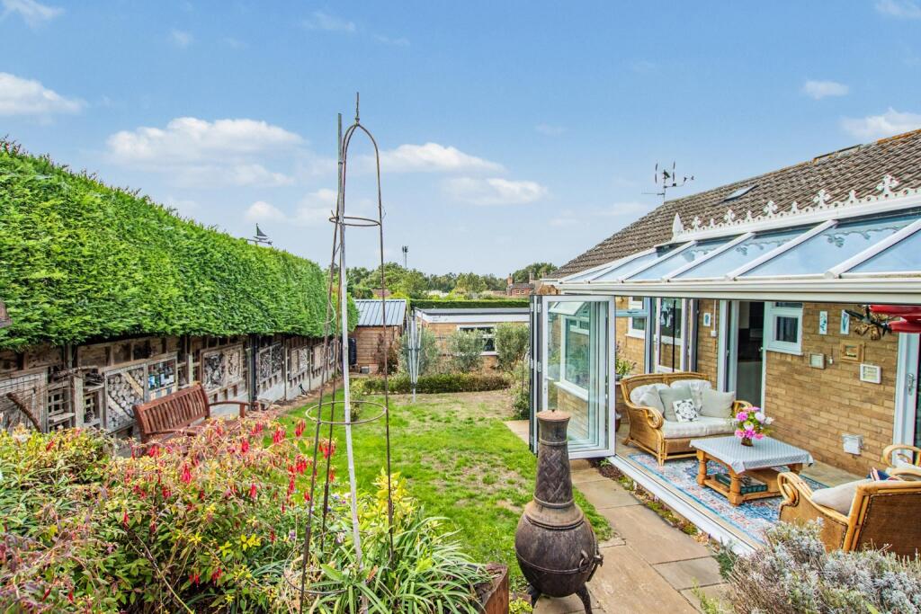 House in King's Lynn and West Norfolk, Dersingham - View 3