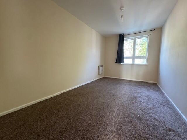 Apartment in Bristol - View 4