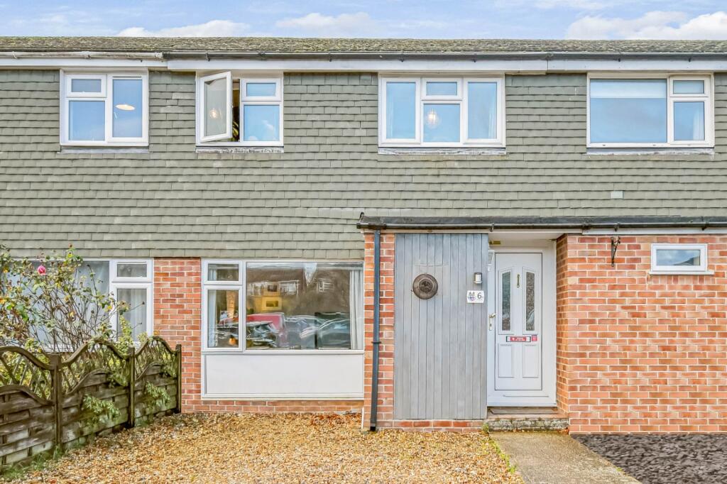 Lamb Close, Thatcham, Berkshire, RG18 - View 2