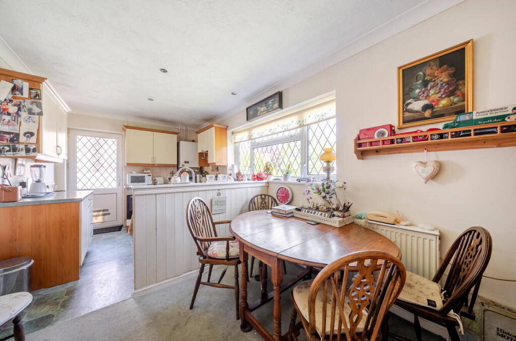 Nepcote Lane, Findon Village, Worthing, West Sussex, BN14 - View 3