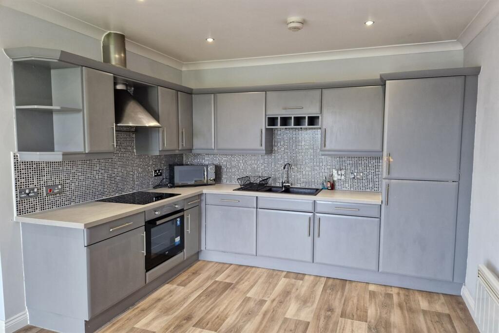 Freshpool Way, Manchester, M22 photo 3